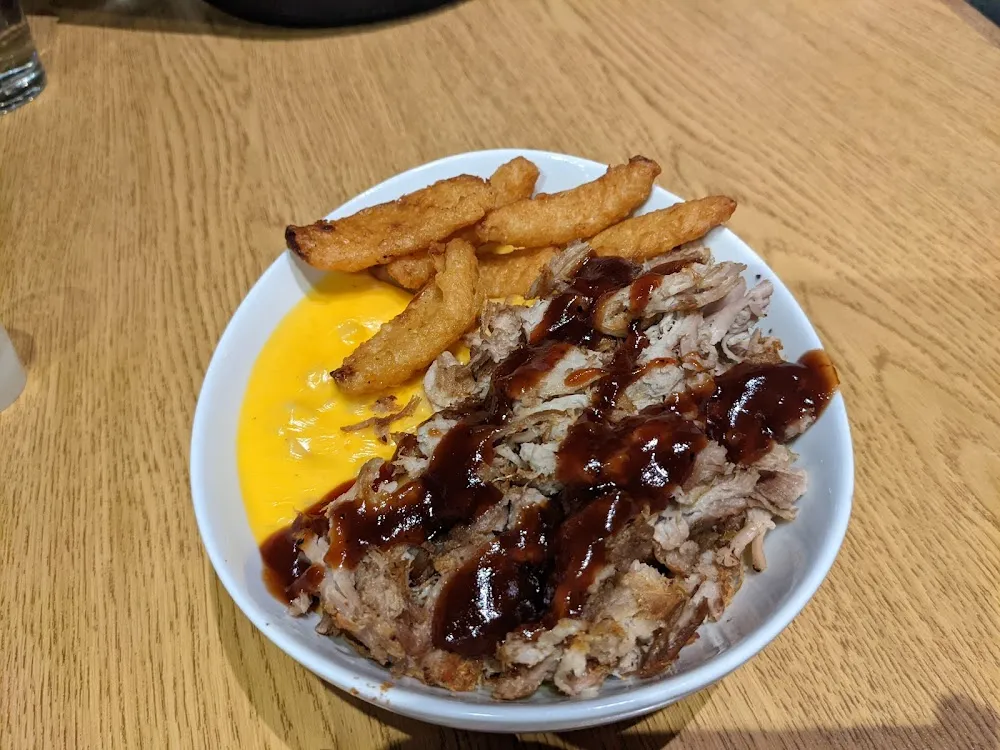 Pulled Pork Mac and Cheese
